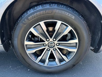 2017 Nissan Armada SL