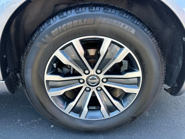 2017 Nissan Armada SL