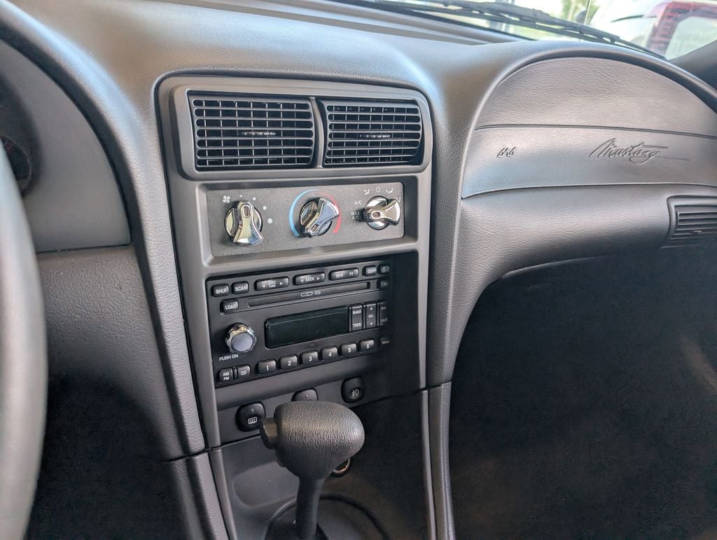 2003 Ford Mustang Mach 1 Premium