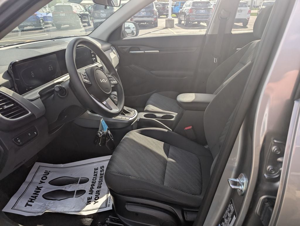 2025 Kia Seltos LX