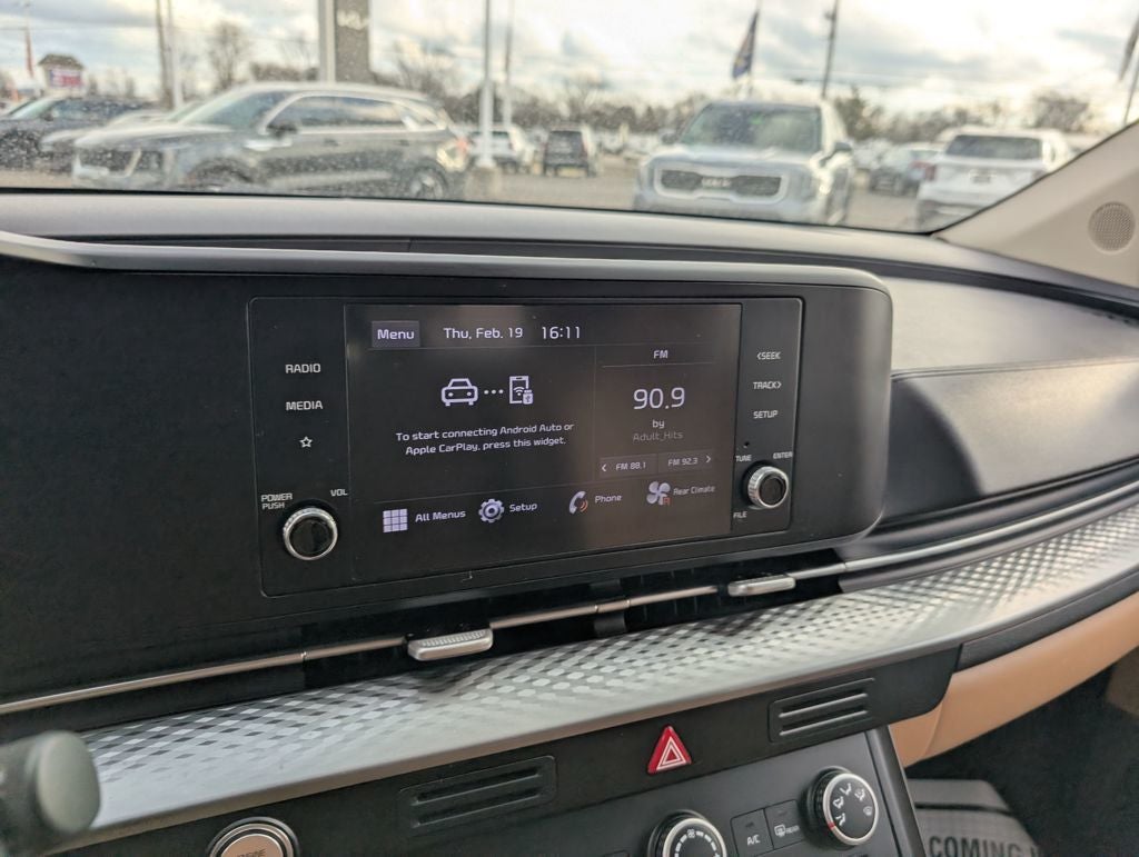 2022 Kia Carnival LXS