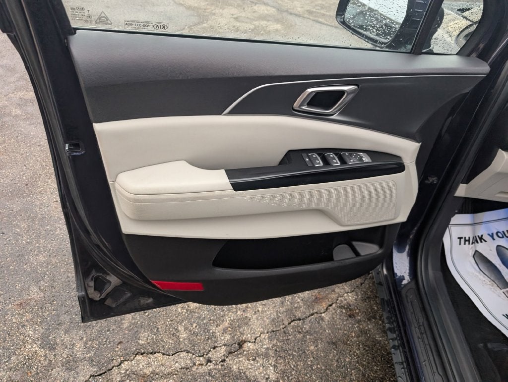 2022 Kia Carnival LXS