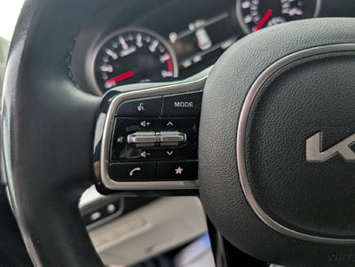 2022 Kia Carnival LXS