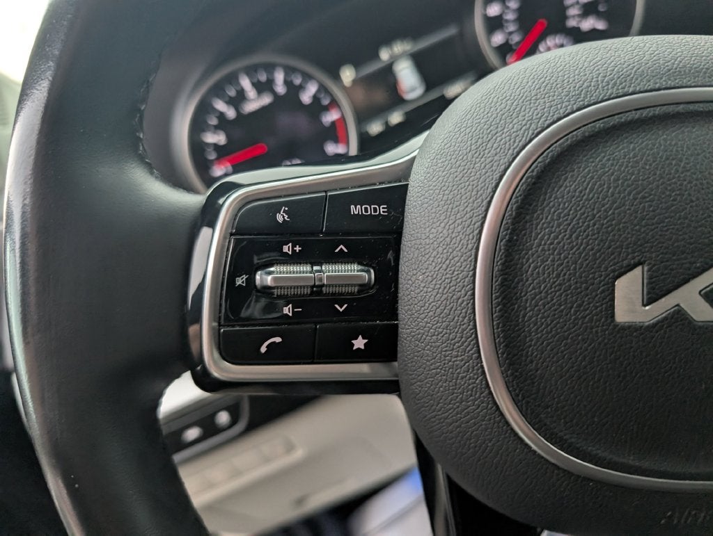2022 Kia Carnival LXS