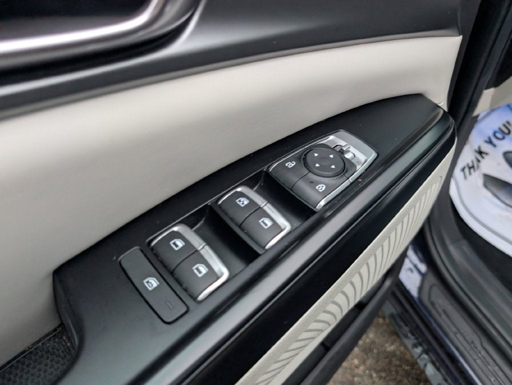 2022 Kia Carnival LXS