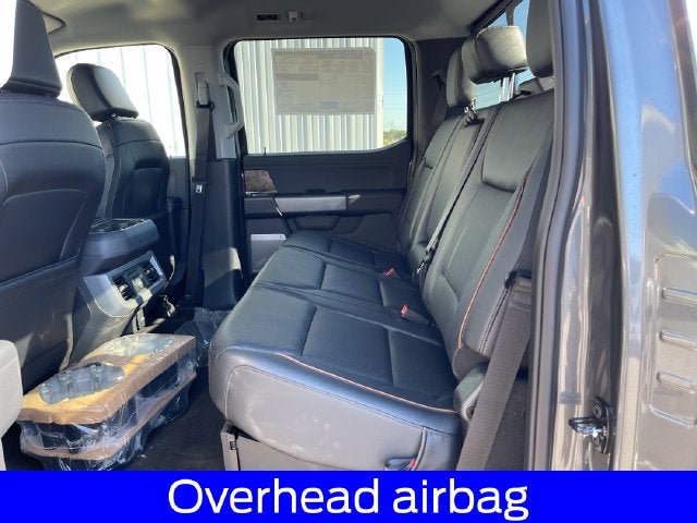 2027 Ford F-350SD Lariat
