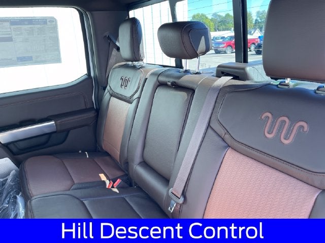 2027 Ford F-350SD King Ranch DRW