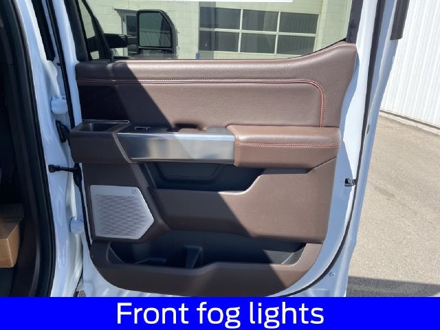 2027 Ford F-350SD King Ranch DRW