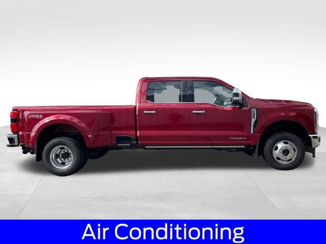 2026 Ford F-350SD Lariat DRW