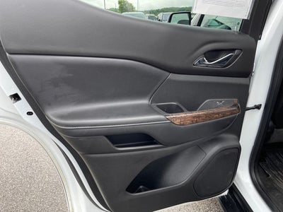 2020 GMC Acadia Denali