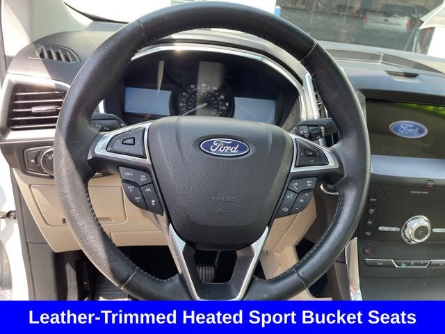 2020 Ford Edge Titanium