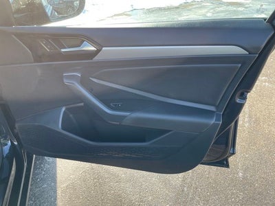 2021 Volkswagen Jetta R-Line