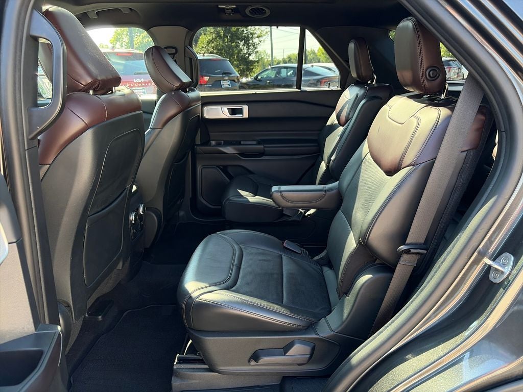 2020 Ford Explorer Platinum