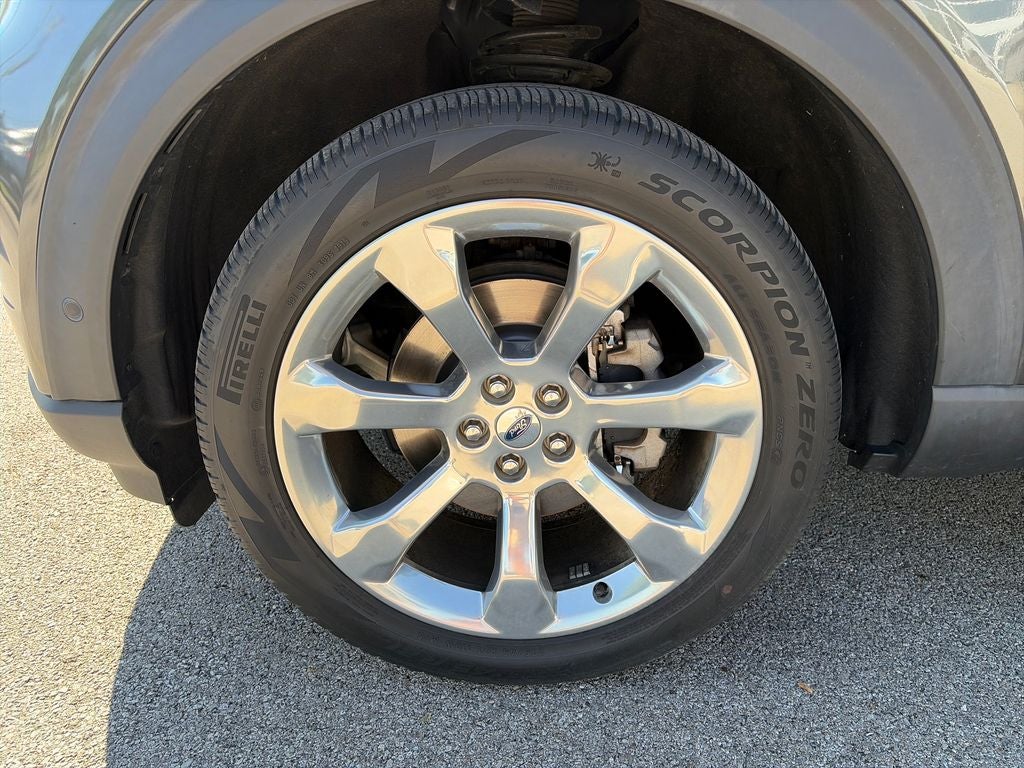 2020 Ford Explorer Platinum
