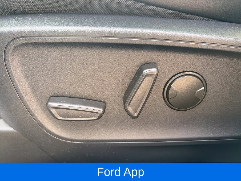2026 Ford Escape Hybrid ST-Line Select