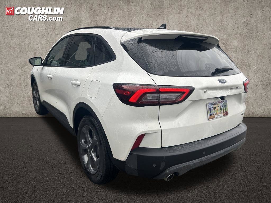 2026 Ford Escape Hybrid ST-Line Select