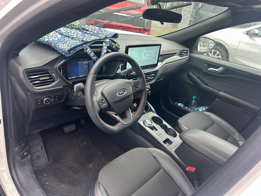 2026 Ford Escape Hybrid ST-Line Select