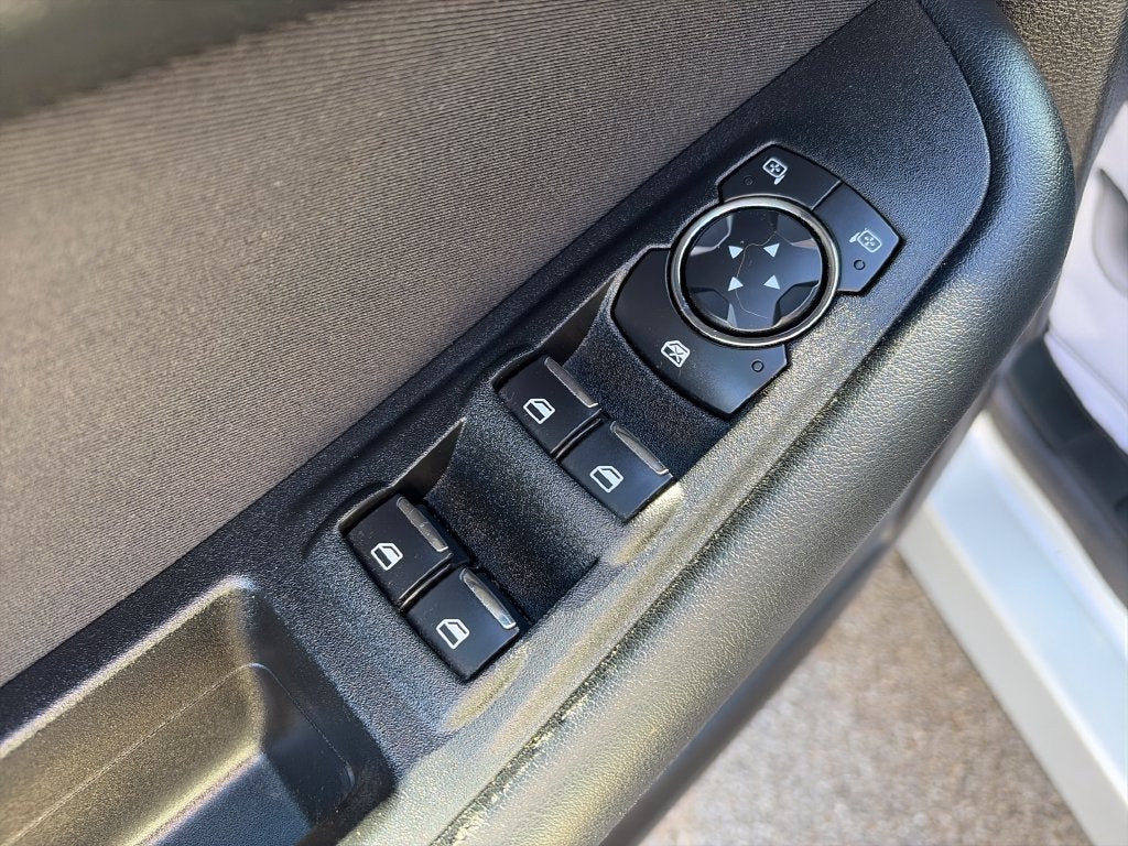 2018 Ford Edge SE