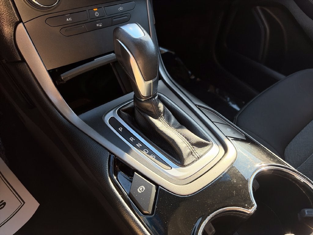 2018 Ford Edge SE