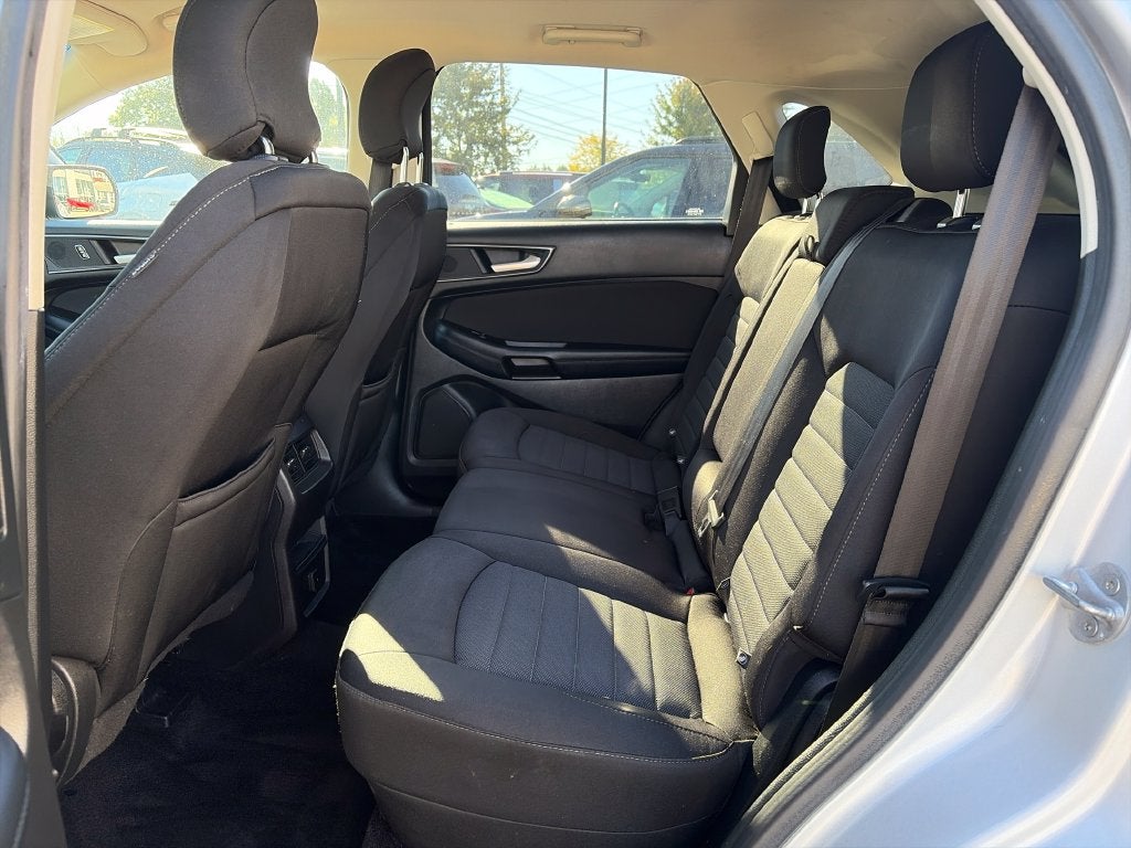 2018 Ford Edge SE