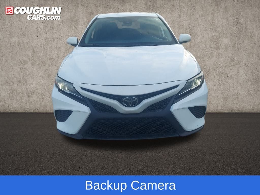 2019 Toyota Camry SE