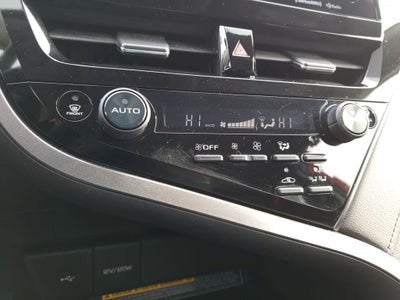 2021 Toyota Camry Hybrid XSE