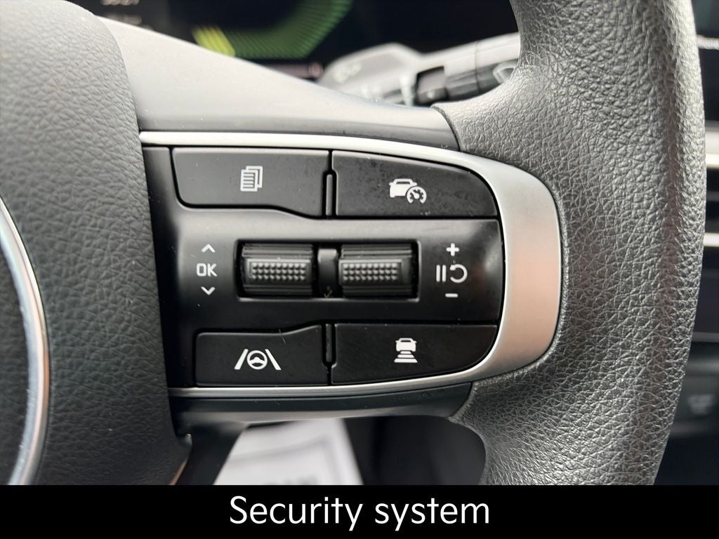 2025 Kia K5 LXS