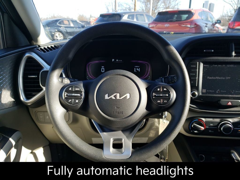 2023 Kia Soul LX