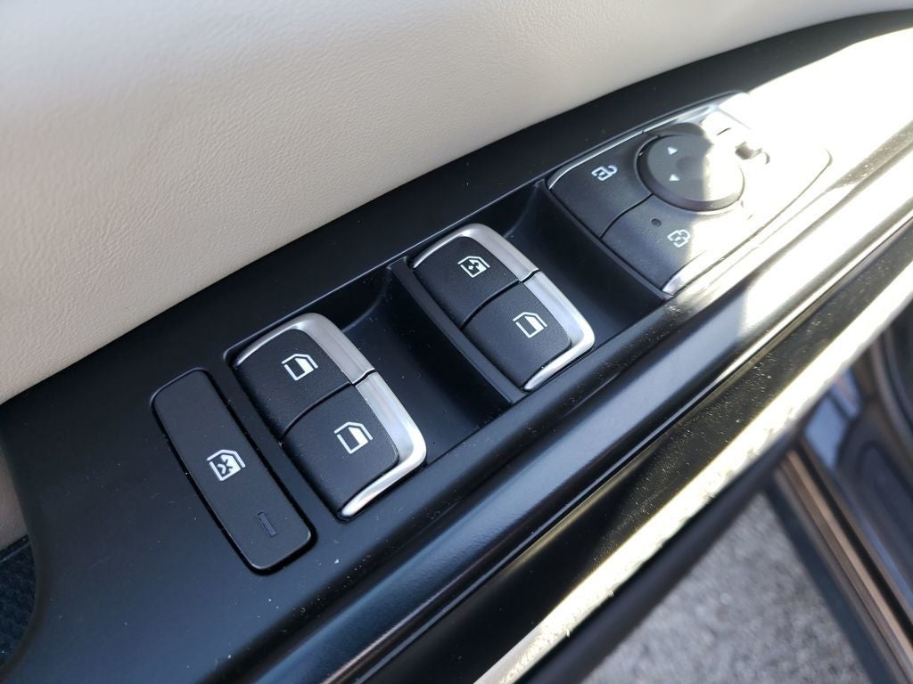 2022 Kia Carnival LXS