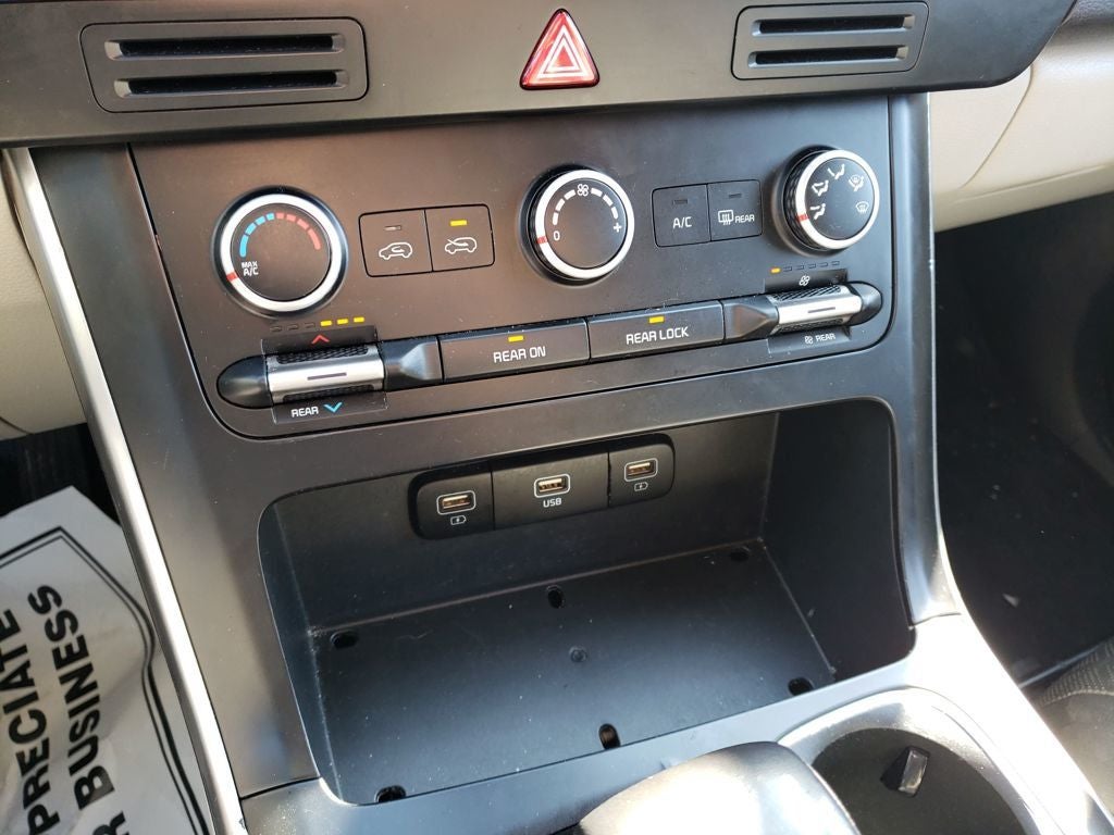 2022 Kia Carnival LXS