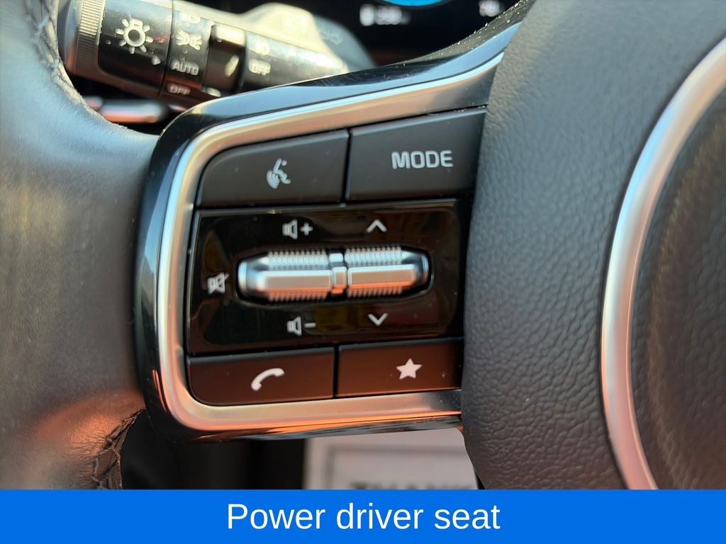 2024 Kia Carnival SX