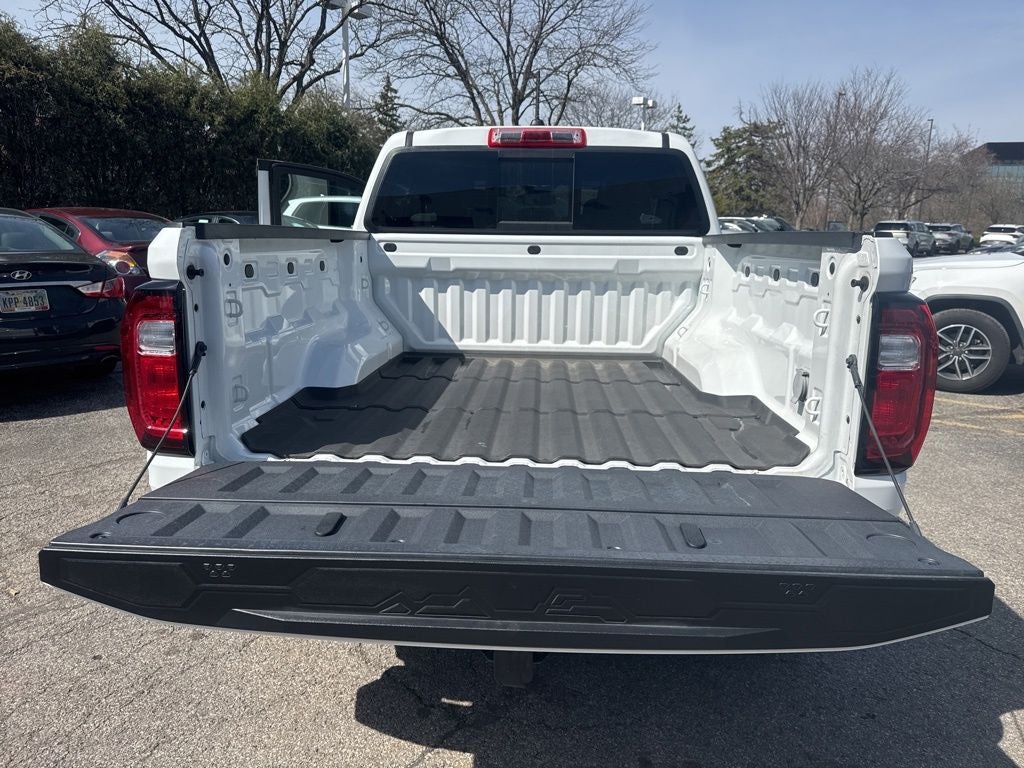 2024 GMC Canyon Elevation