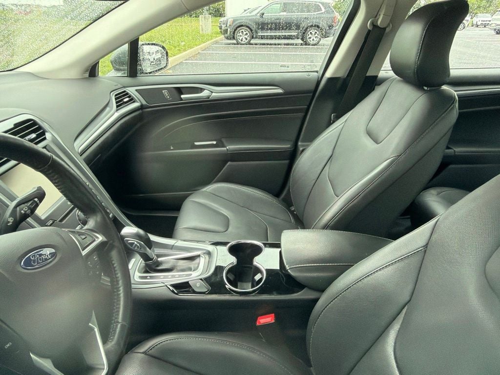 2016 Ford Fusion Hybrid Titanium