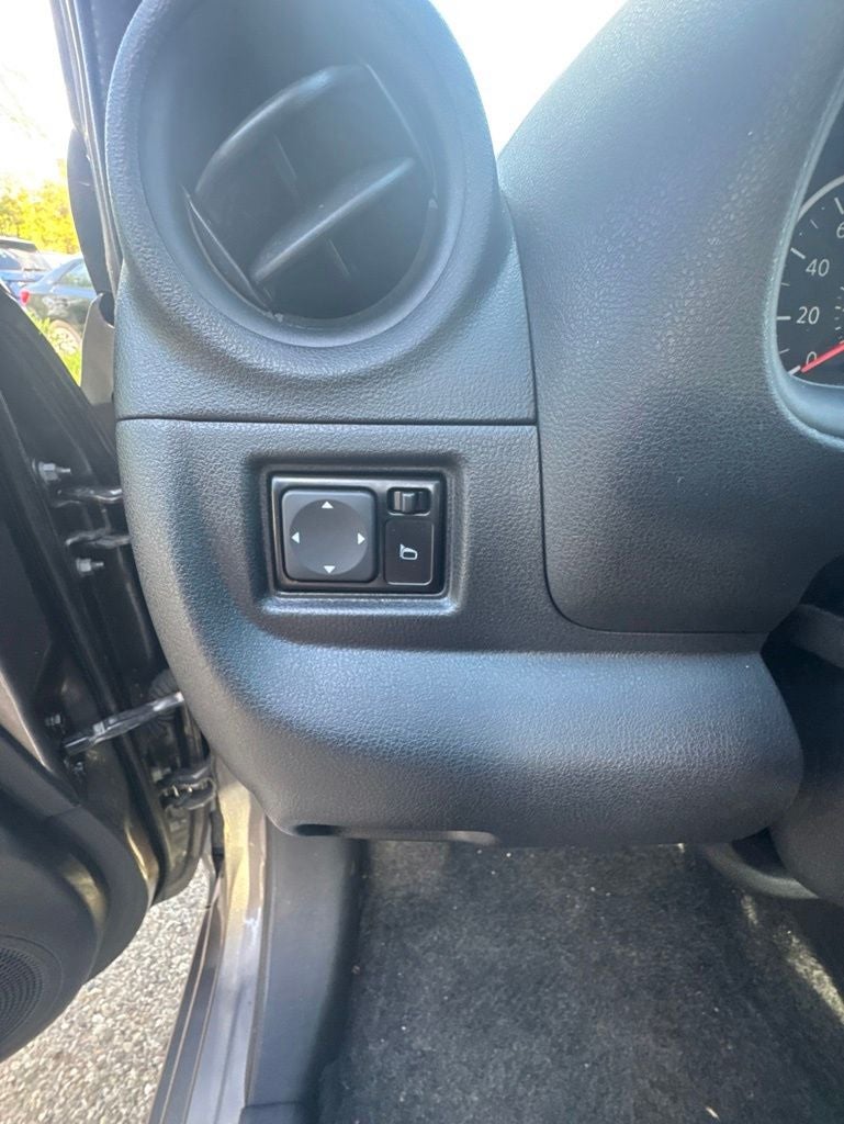 2016 Nissan Versa 1.6 S Plus