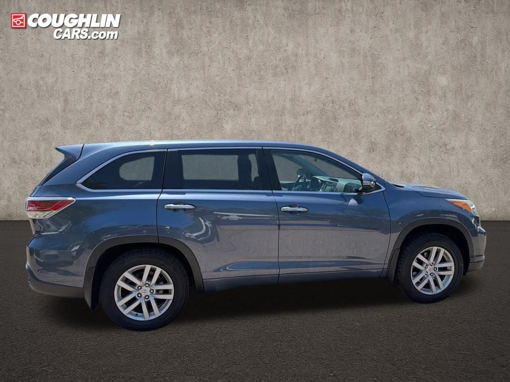 2015 Toyota Highlander LE V6