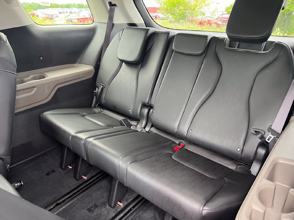 2025 Kia Carnival LXS