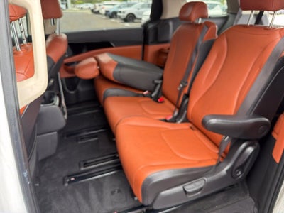 2024 Kia Carnival SX