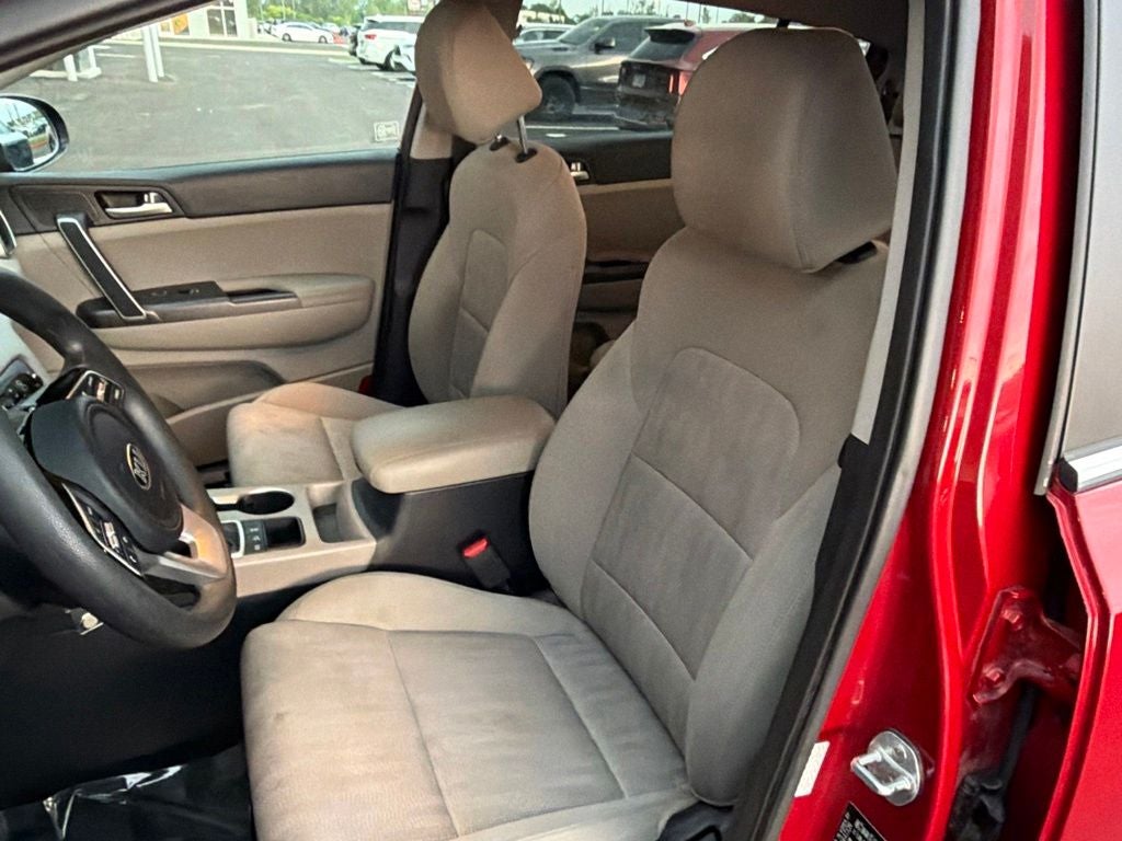 2022 Kia Sportage LX