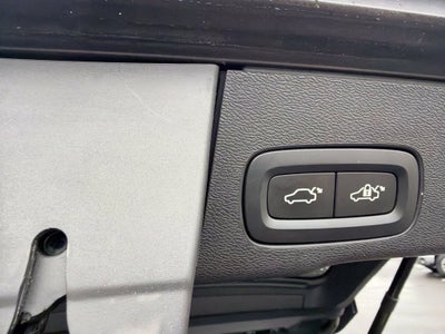 2019 Volvo XC60 T6 Momentum