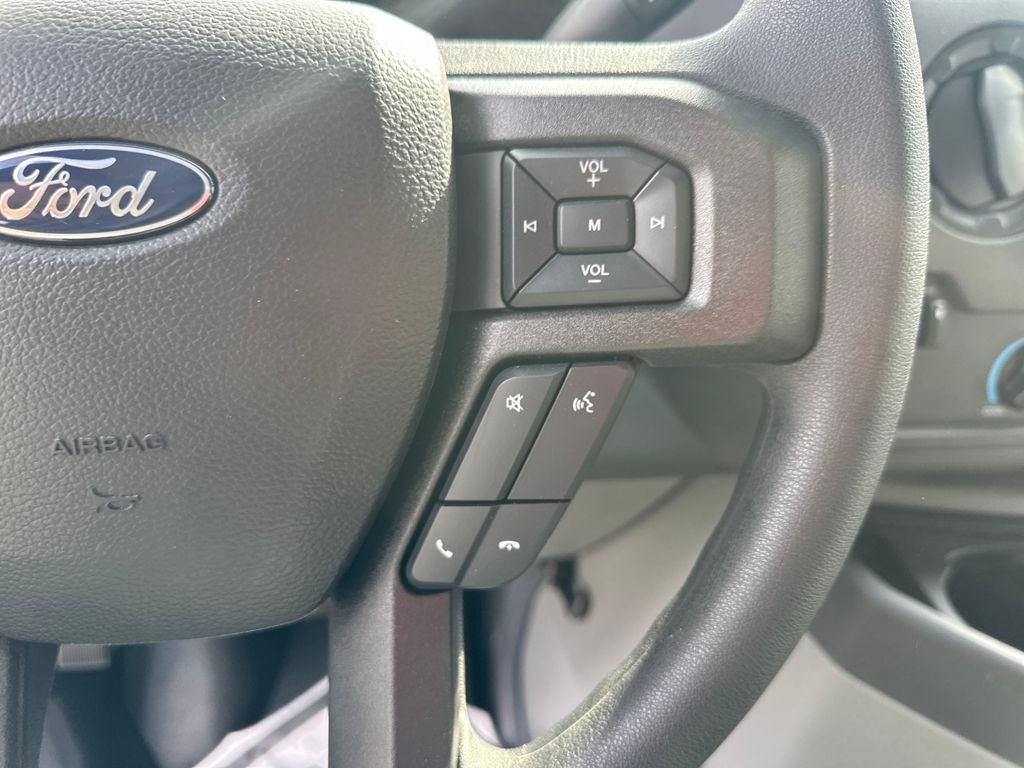 2025 Ford Super Duty E-350 Base Cutaway