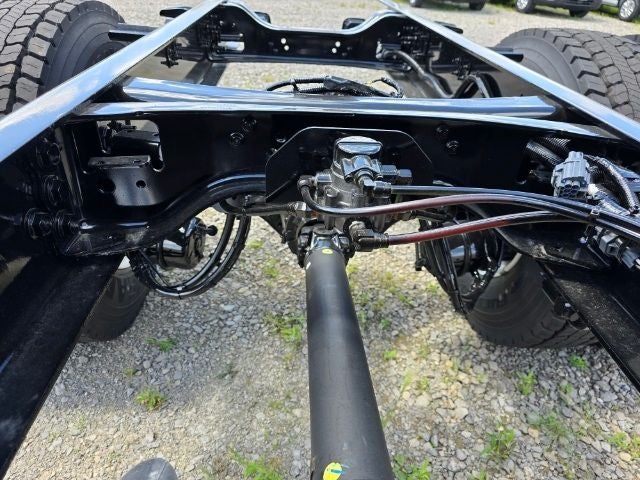 2025 Ford Super Duty F-750 Base