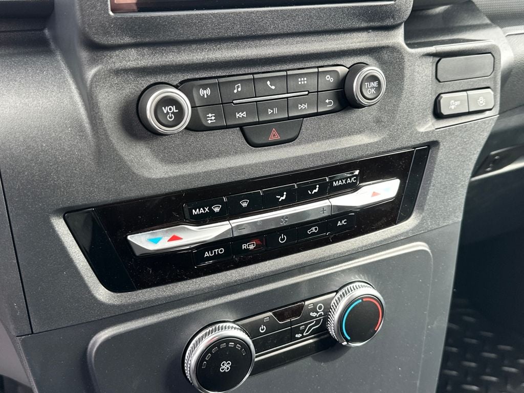 2025 Ford Utility Police Interceptor Base