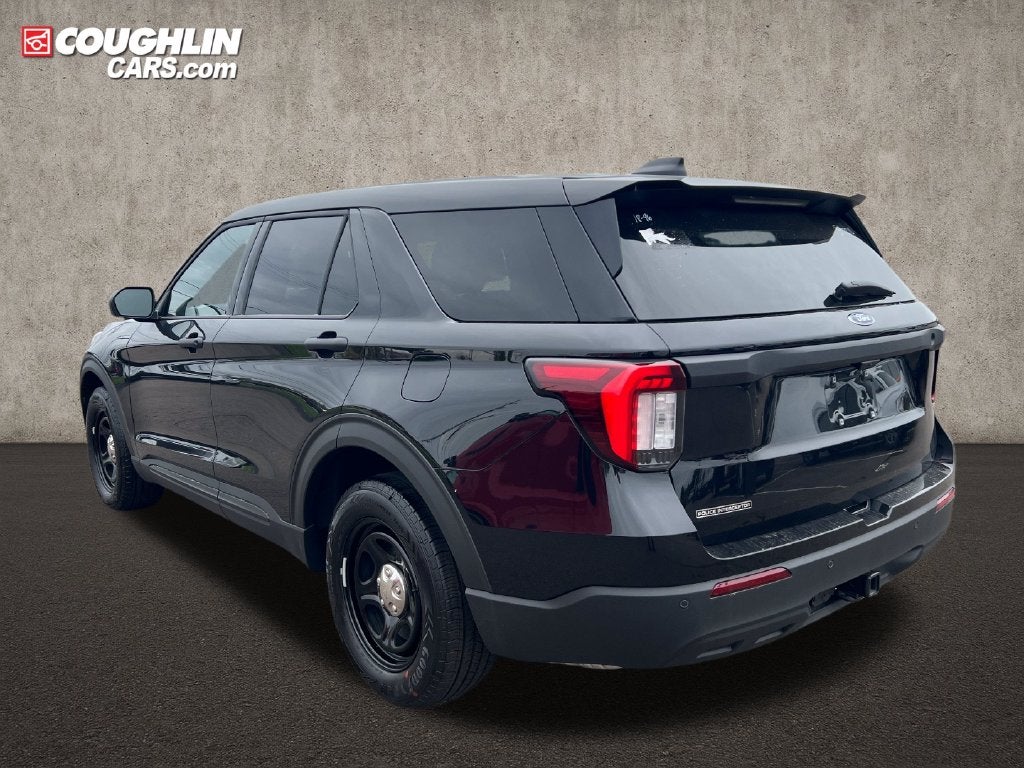 2027 Ford Utility Police Interceptor Base