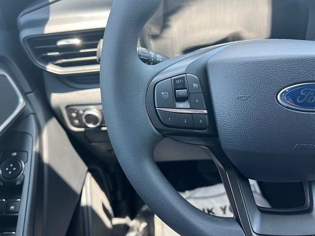 2025 Ford Utility Police Interceptor Base