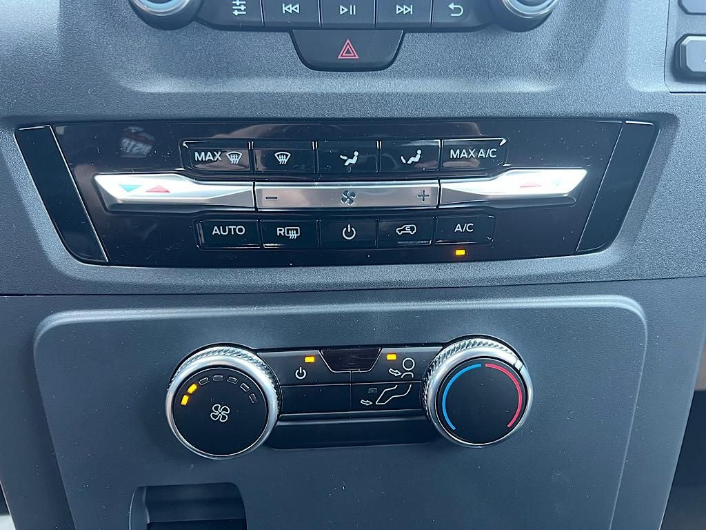 2025 Ford Utility Police Interceptor Base