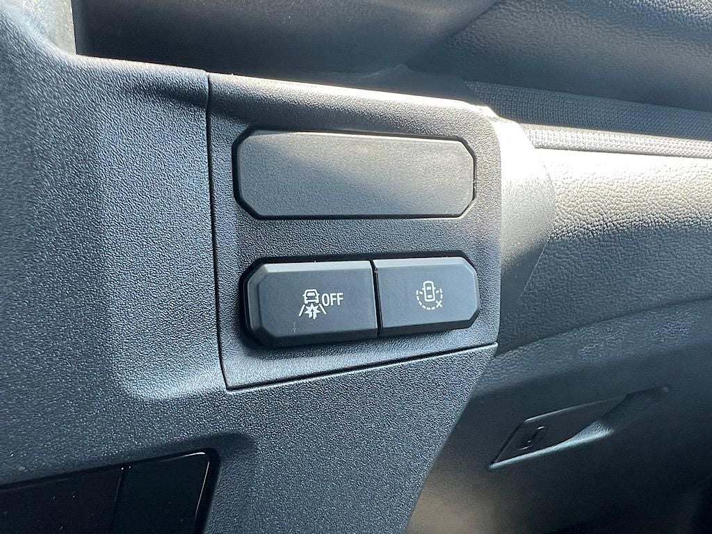 2025 Ford Utility Police Interceptor Base