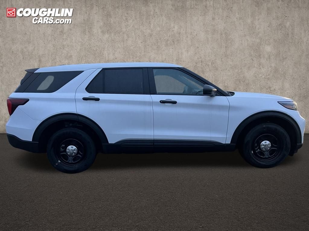 2025 Ford Utility Police Interceptor Base