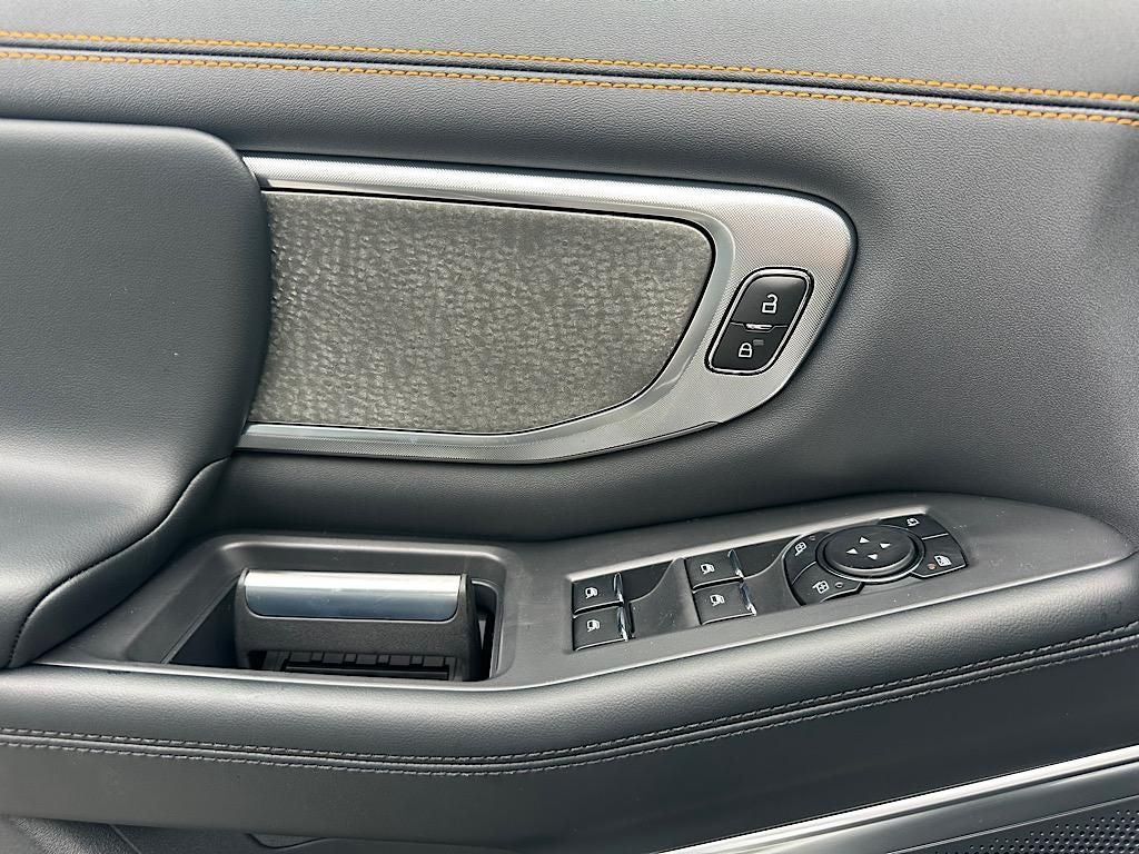 2025 Ford Expedition Tremor 4WD