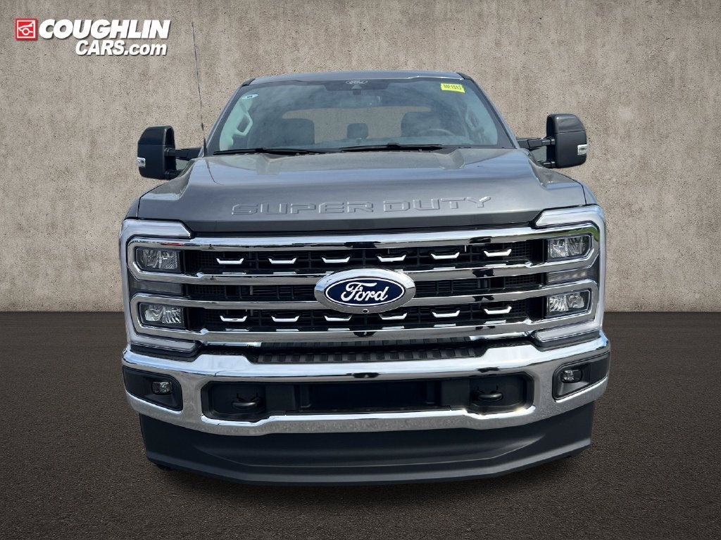 2027 Ford F-350SD Lariat