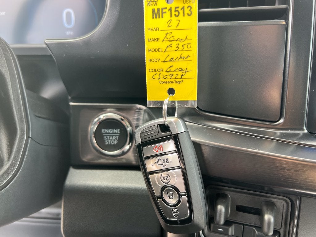 2027 Ford F-350SD Lariat